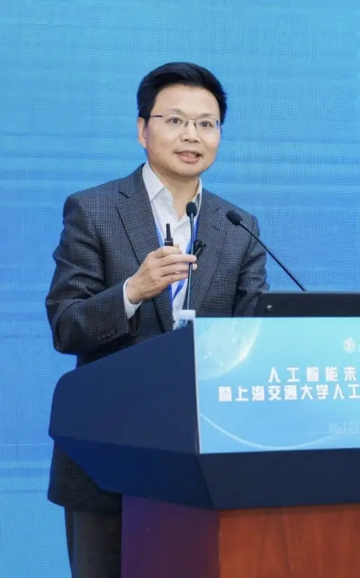 鄂维南